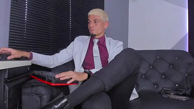 massimo g online show from 12.20.25