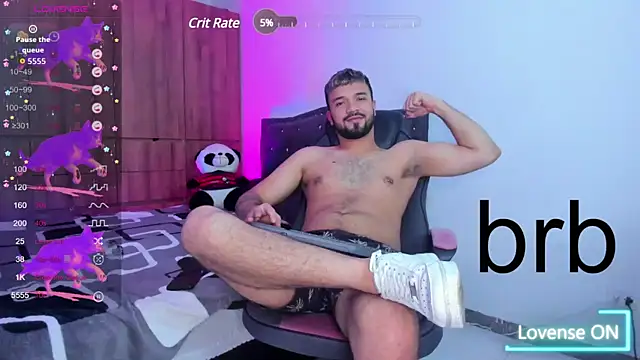 Snapshot of mathew_vidal1 chatting on 12.02.25 mathew vidal1 online show from 12.02.25