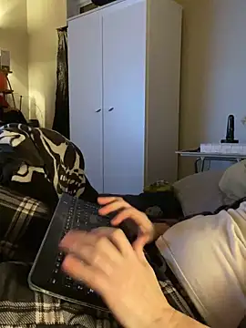 Helly069 online show from 12.27.24