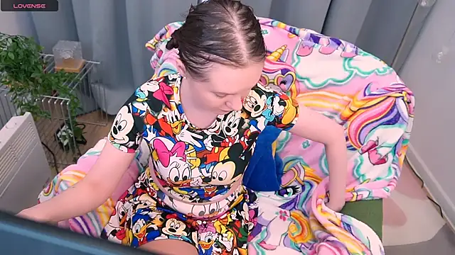 Snapshot of JannaVerdi_ chatting on 04.10.26 JannaVerdi online show from 04.10.26