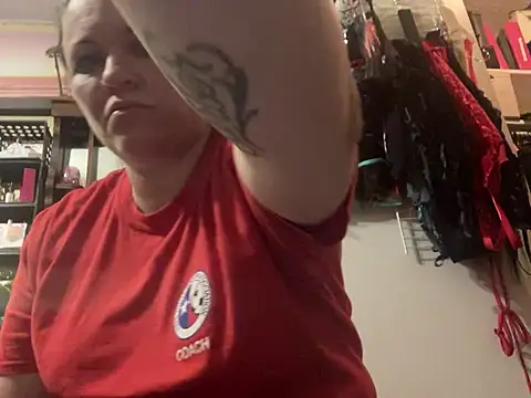 Snapshot of spunlikecottoncandy chatting on 01.19.25 spunlikecottoncandy online show from 01.19.25