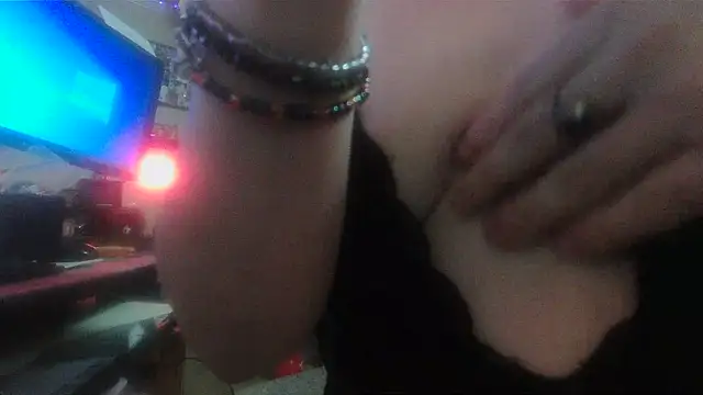 Snapshot of spunlikecottoncandy chatting on 02.03.25 spunlikecottoncandy online show from 02.03.25