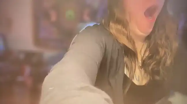 Snapshot of spunlikecottoncandy chatting on 02.17.25 spunlikecottoncandy online show from 02.17.25