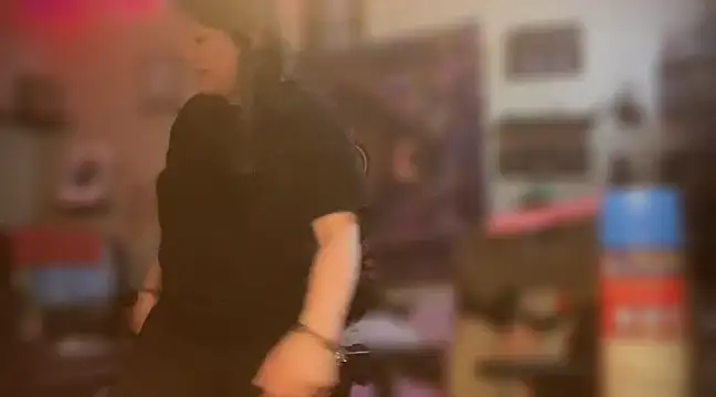 Snapshot of spunlikecottoncandy chatting on 02.18.25 spunlikecottoncandy online show from 02.18.25