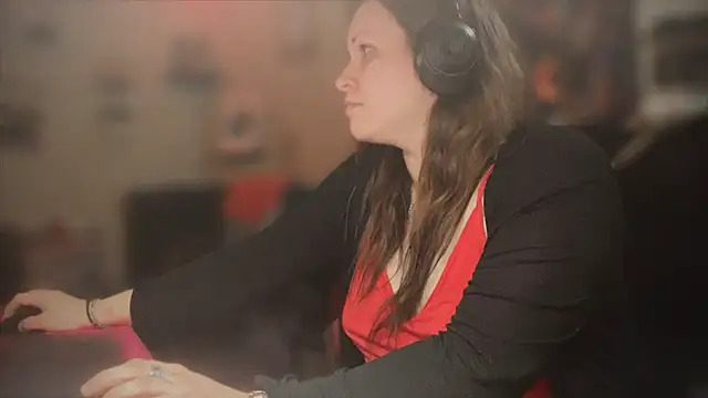 Snapshot of spunlikecottoncandy chatting on 02.21.25 spunlikecottoncandy online show from 02.21.25