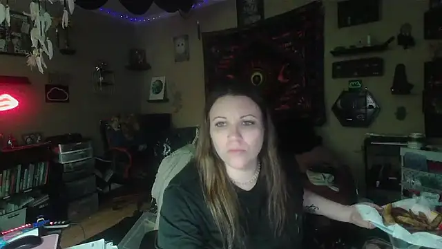 Snapshot of spunlikecottoncandy chatting on 03.12.25 spunlikecottoncandy online show from 03.12.25