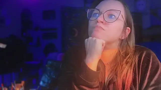 Snapshot of spunlikecottoncandy chatting on 09.26.25 spunlikecottoncandy online show from 09.26.25