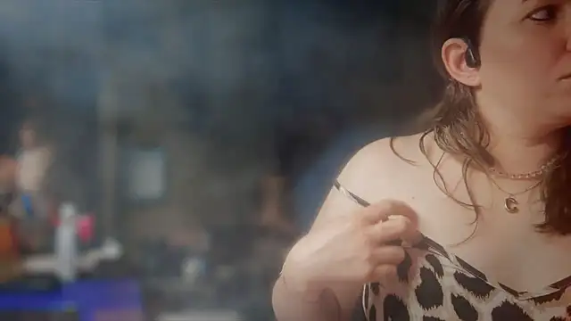 Snapshot of spunlikecottoncandy chatting on 09.30.25 spunlikecottoncandy online show from 09.30.25