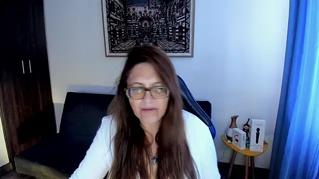 Snapshot of Ivette_Shaira chatting on 04.27.26 Ivette Shaira online show from 04.27.26