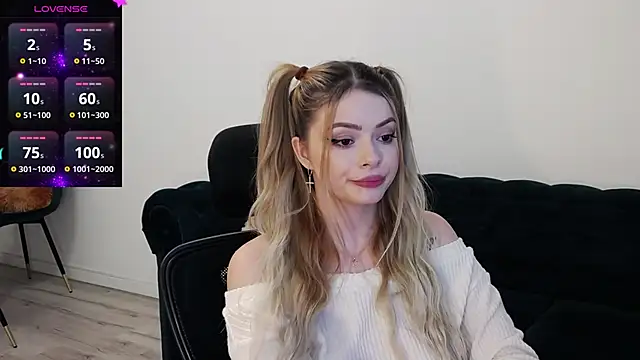 Kailynn Moenn online show from 12.03.24