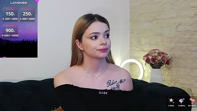 Kailynn Moenn online show from 12.10.24