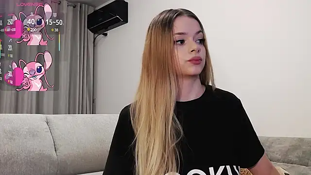 Kailynn Moenn online show from 03.13.25