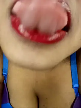 Hotlisa online show from 02.19.25