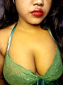 Hotlisa online show from 11.25.25