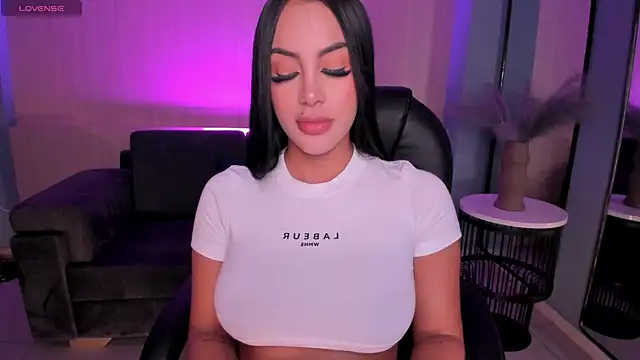 MileyCruz  online show from 02.13.25