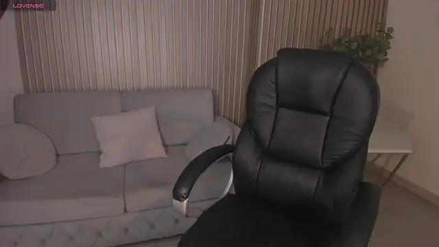 MileyCruz  online show from 02.19.25