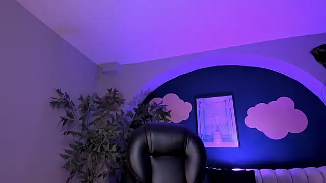 Snapshot of BiancaPierce chatting on 03.01.25 BiancaPierce online show from 03.01.25