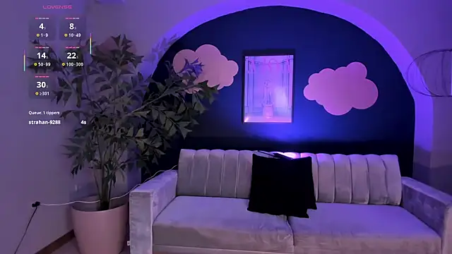 Snapshot of BiancaPierce chatting on 03.01.25 BiancaPierce online show from 03.01.25