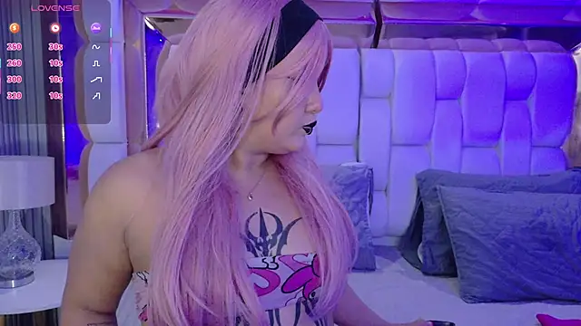 valkiria moore online show from 11.01.25