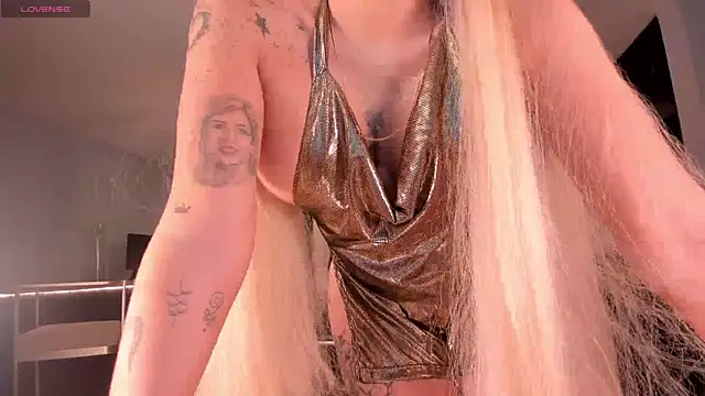 SophiePalmer online show from 02.10.25