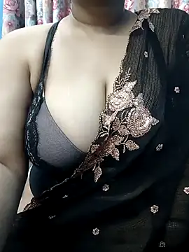 Sexybomb33 online show from 02.08.25