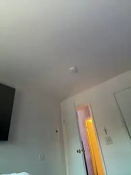 DominiqueX0 online show from 01.16.25