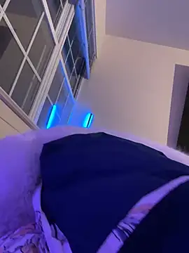 DominiqueX0 online show from 01.24.25