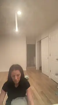 DominiqueX0 online show from 02.04.25