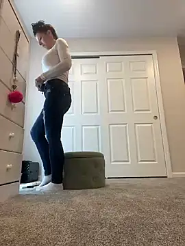 DominiqueX0 online show from 02.19.25