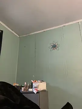 DominiqueX0 online show from 11.30.25