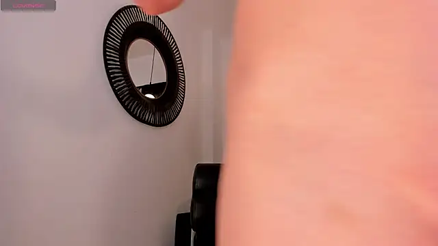 Snapshot of SunnyRivers chatting on 03.03.25 SunnyRivers online show from 03.03.25