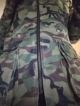 LissaThompsom online show from 10.27.25