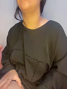 Mayacrayzi online show from 10.11.25