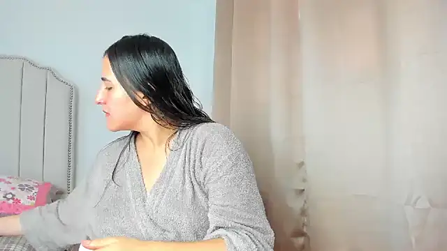 Hanna86 online show from 11.20.25