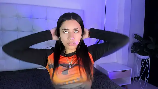 AmyOlimpo online show from 03.14.25