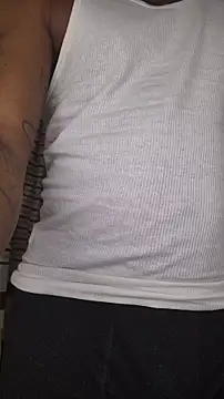 Snapshot of Annonymous607 chatting on 10.18.25 Annonymous607 online show from 10.18.25