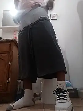 Snapshot of Annonymous607 chatting on 11.22.25 Annonymous607 online show from 11.22.25