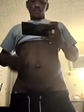 Snapshot of Annonymous607 chatting on 11.24.25 Annonymous607 online show from 11.24.25