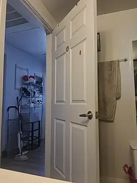 Snapshot of Annonymous607 chatting on 12.13.25 Annonymous607 online show from 12.13.25