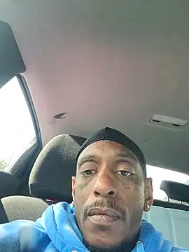 Snapshot of Annonymous607 chatting on 12.18.25 Annonymous607 online show from 12.18.25