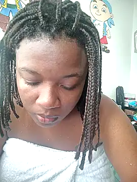Snapshot of Danna2001 chatting on 02.01.25 Danna2001 online show from 02.01.25