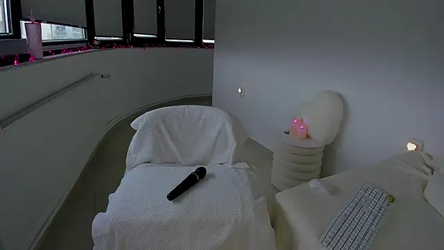 bellahot77 online show from 03.28.26