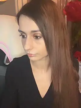 LaPetitechienne1 online show from 02.11.25