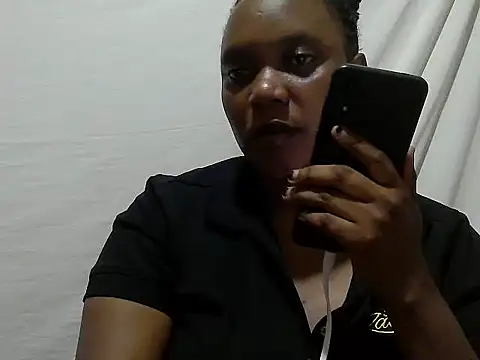 Snapshot of swt_wet_pus chatting on 09.29.25 swt wet pus online show from 09.29.25