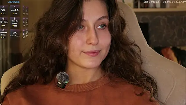 Chill out with Salvia online show from 11.05.25