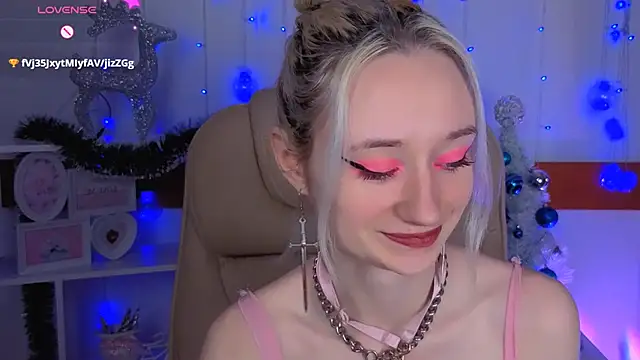 Katia Kim online show from 12.23.25