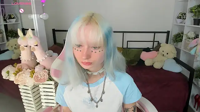 Katia Kim online show from 04.24.26