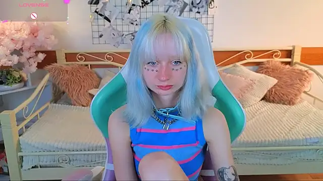 Katia Kim online show from 04.25.26