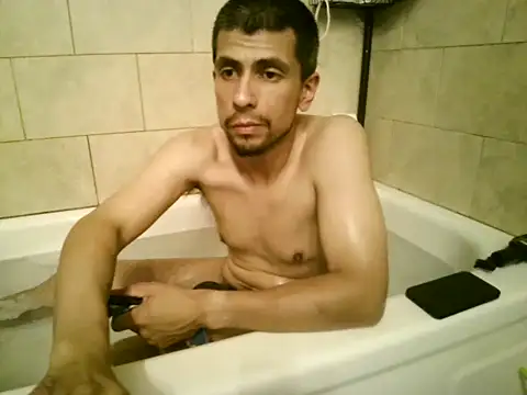 Snapshot of BigdickRick8UncuT chatting on 06.21.26 BigdickRick8UncuT online show from 06.21.26