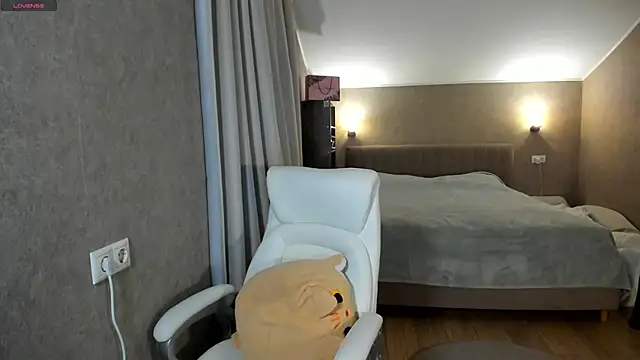 Your Wet Desire online show from 04.16.26